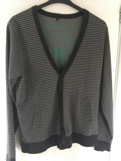 Buy & Sell North Yorkshire Harwood Dale - North Yorkshire - Photos for MEN'S BUTTON UP TOP / CARDIGAN (MEDIUM)