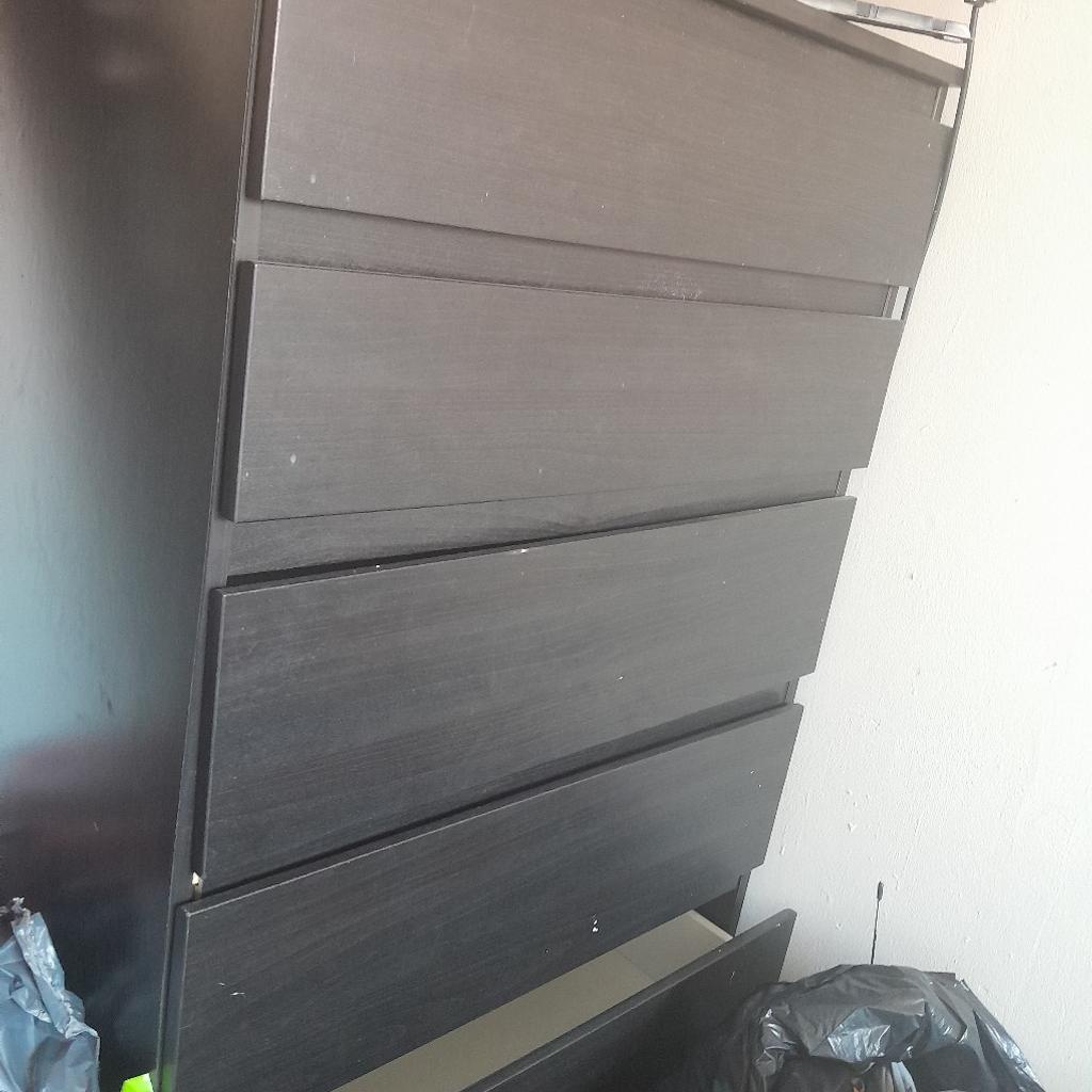 black chest drawers in W5 London for £25.00 for sale | Shpock