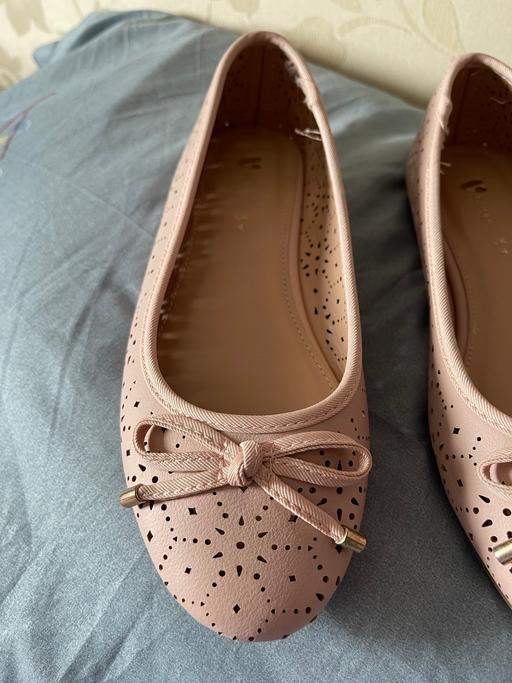 Buy & Sell Staffordshire South Staffordshire - Photos for Ladies new pink ballerina shoes size 4