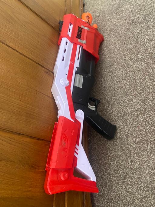 Buy & Sell Bedfordshire Luton - Photos for Fortnite nerf gun