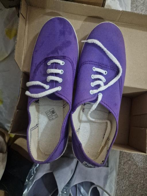 Buy & Sell South West London Tooting Broadway - South West London - Photos for Flossy Pumps