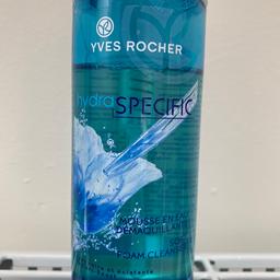 yves rocher hydra specific soft foam cleanser. Brand new sealed. Mousse en eau demaquillante soft foam cleanser.

M150ml bought from France but never used.

Cleanses and remove make up perfectly. Fresh fluid formula transforms into a light, sumptuous lather to envelop your skin in softness.

Results: fresh and radiant complexion, bare skin feeling. Morning/ and or evening, create a lather on damp skin with light, massaging movements, then rinse and dry.