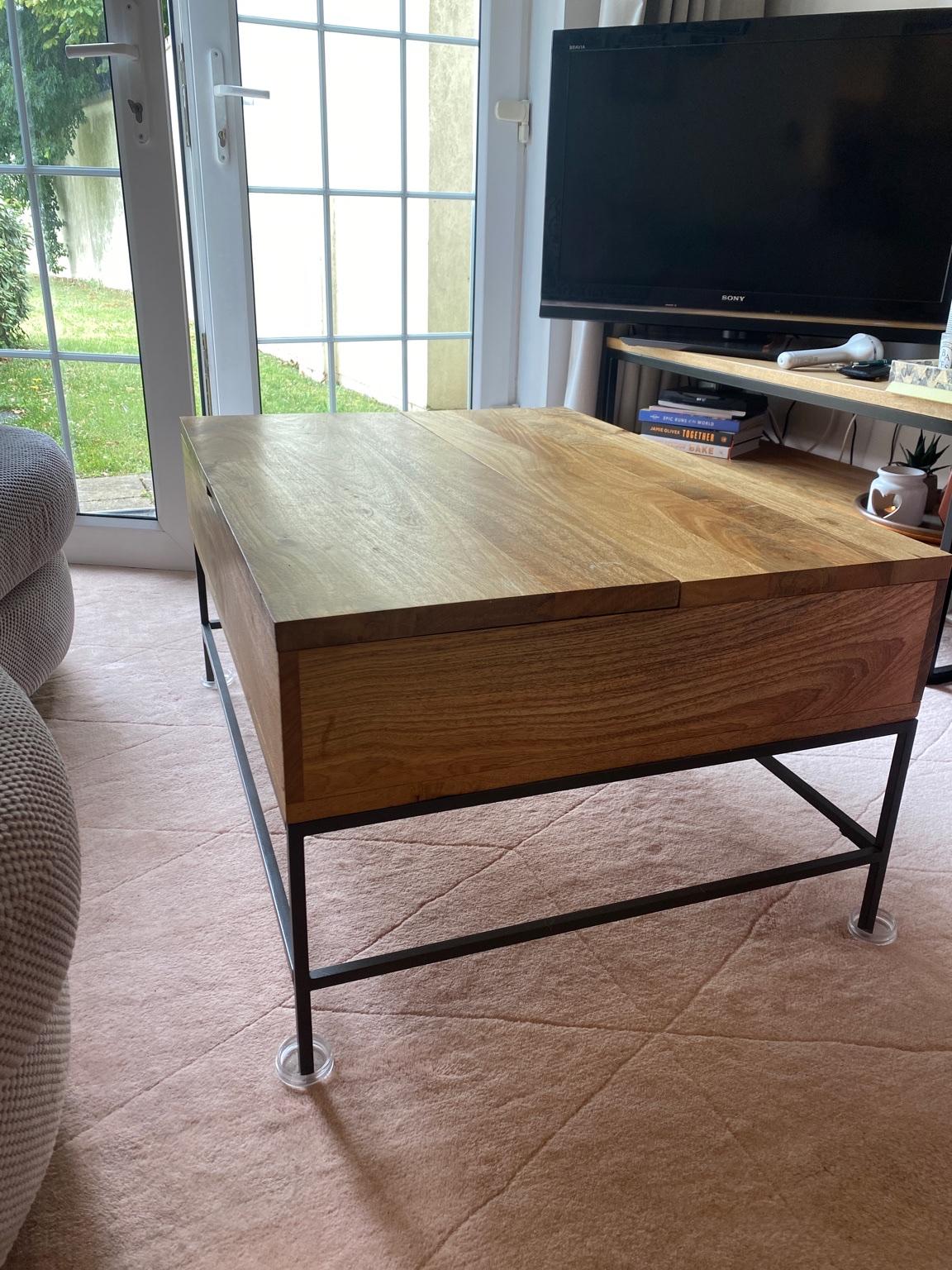 Expandable mango wood west elm coffee table in RM11 London for £150.00 for sale Shpock