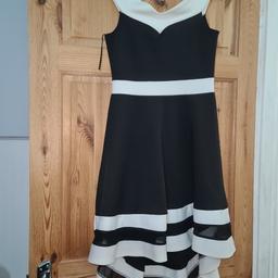 Quiz Women's Dress. In immaculate condition as only worn a couple of times. 

Size: 10