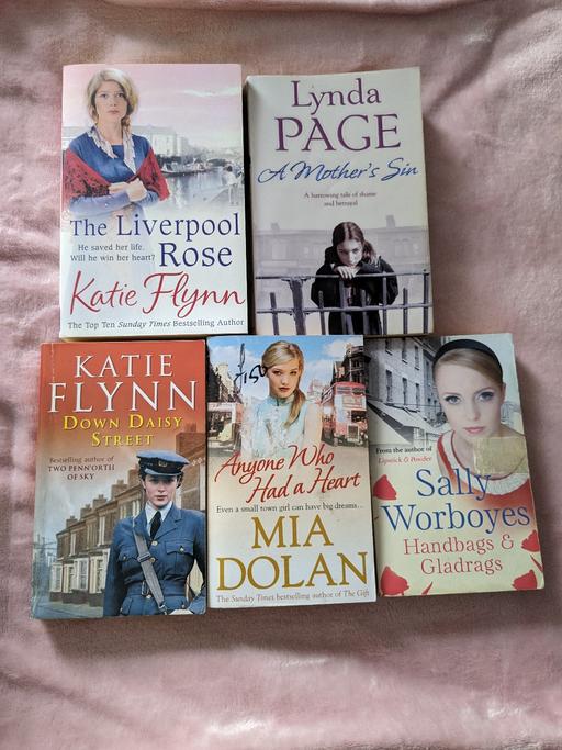 Buy & Sell Derbyshire Derby - Photos for 5 drama/romance novels