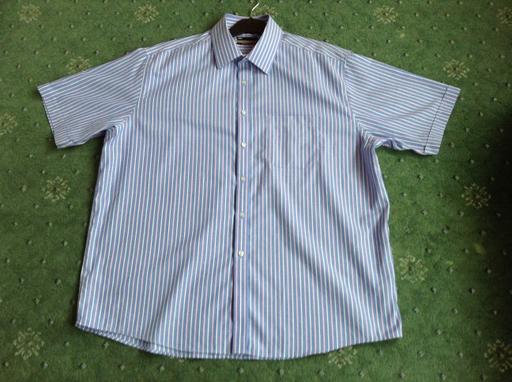 Buy & Sell West Midlands Wolverhampton - Photos for QUALITY M&S SHORT SLEEVED SHIRT - HALF PRICE