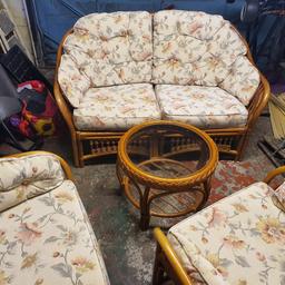 conservatory set
couch table and 2 chairs
needs abit of a clean cause been in garage