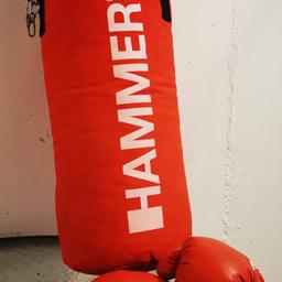 Verkaufe Boxsack aus reisfestem Nylongewebe /Grösse: 28x60 cm / inkl. Kette mit Drehwirbel.
Mit Boxhandschuhen 8 Oz mit Klettverschluss für leichtes An und Ausziehen.

#hammer #boxset #boxen #sport #kickboxen #thaiboxen