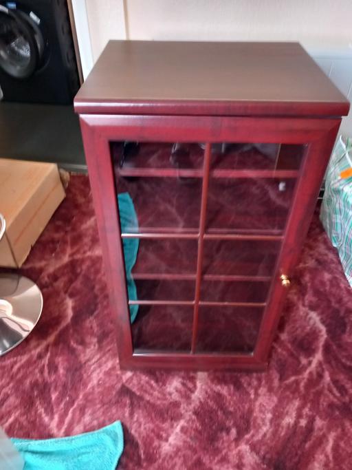 Buy & Sell Essex Maldon - Photos for mahogany cabinet