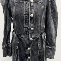Ladies river island denim jacket/dress, dark acid wash denim colour with military style button detailing and removable belt, size 14 but fits like a 12, fab condition 💗