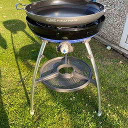 Cadac bbq same as the pic but with extra cooking plate and 5m gas pipe with quick fitting for caravan