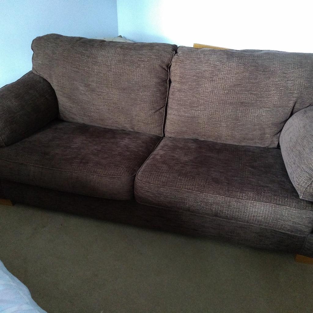 Three and Two Seater Settees in B61 Bromsgrove for £100.00 for sale