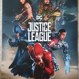 Justice League Movie Poster, size A3.
Ideal collectors item for the movie enthusiast.
3 posters available