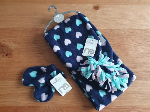 Buy & Sell Staffordshire Stoke-on-Trent - Photos for MOTHERCARE SCARF AND MITTEN SET