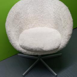 **OFF-WHITE SWIVEL CHAIR
**FURRY/BOUCLE TYPE MATERIAL
**VERY GOOD CONDITION
**COLLECTION ONLY