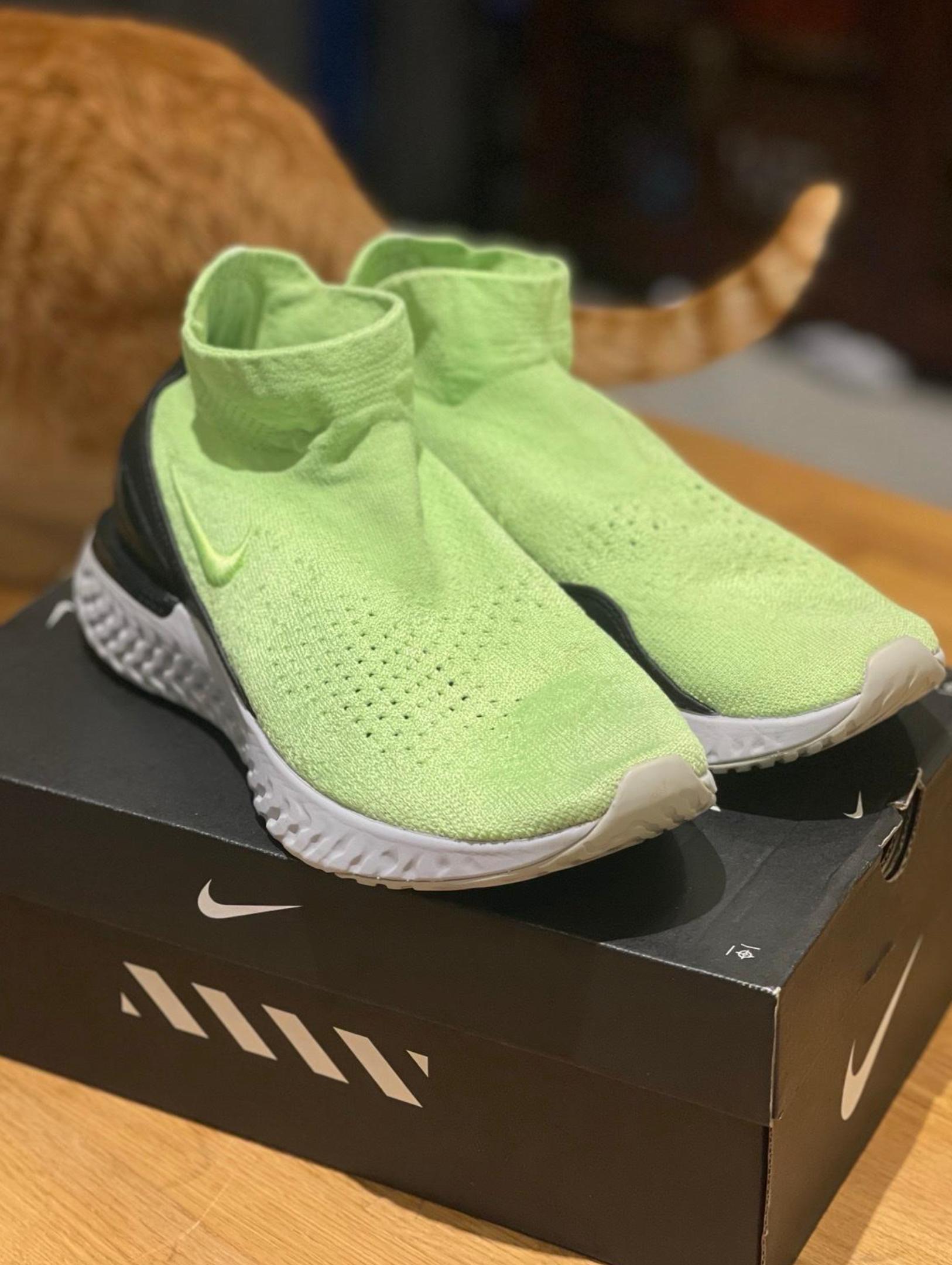 Nike Rise React Flynit Volt Trainer UK8.5 in NW9 London for £80.00 for ...