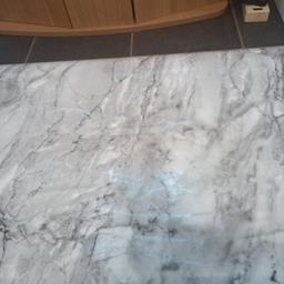 1 Metre of extra wide marble effect sticky back plastic just cut to size peel and stick new ordered wrong size 90cm wide collection only please