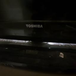 Biete hier Toshiba Fernseher es funktioniert einwandfrei Zustand Gebraucht und staubig wie auf den bildern zusehen ist der Fernbedienung ist mit dabei

Abholung in Berlin

Kein versandt keine Lieferung

keine Rücknahme keine Garantie Privatverkauf

Bei Interesse mir email antworten