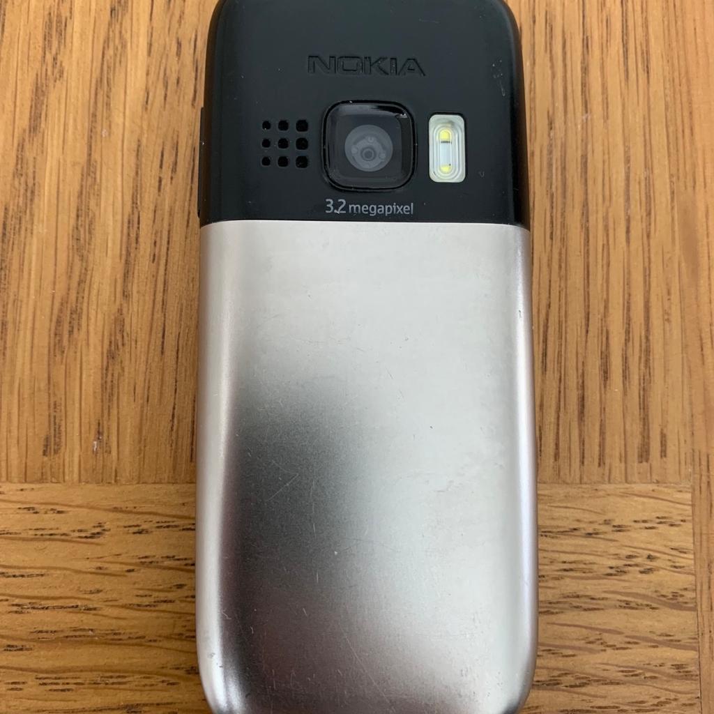 Nokia Classic 6000 smart phone. Works perfectly, battery is good, 3.2MP camera. This is either a collector’s phone or use as basic smartphone. I am prepared to post at purchasers cost. Also comes with charger. Locked to Vodafone but can be unlocked easily at any shop.