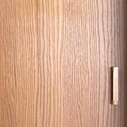 Lovely pair of oak veneer wardrobe doors with hinges and matching handles, Fantastic condition. 50cm x 229cm to fit IKEA PAX hinged door wardrobes. £12 each. Collection only please.