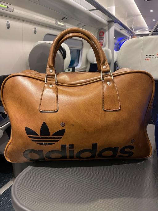 Buy & Sell Hertfordshire Watford - Photos for Vintage Adidas travel sport bag