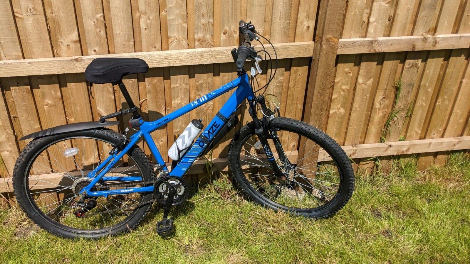 apollo phaze mens mountain bike blue 20 inch