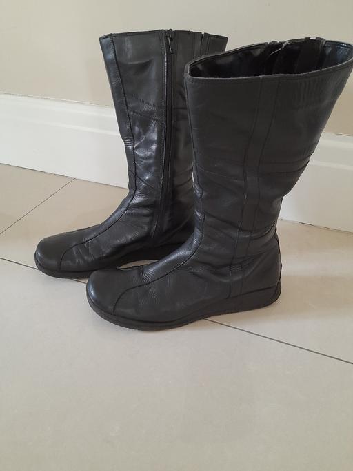 Buy & Sell Lancashire South Ribble - Photos for Ladies Leather boots from Clark's