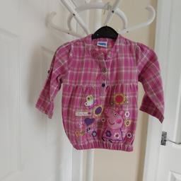 Blouse"George”

 Peppa Pig

 Pink Mix Colour

Good Condition

Actual size: cm

Length: 38 cm

Length: 26 cm from armpit side

Shoulder width: 22 cm

Sleeves length: 12 cm – 28 cm

Volume hands: 24 cm

Breast volume: 60 cm – 61 cm

Volume waist: 67 cm – 68 cm

Volume hips: 65 cm – 70 cm

Age: 1 ½ - 2 Years , Height: 86 cm – 92 cm

100 % Cotton

Excluding Trimmings

Made in China