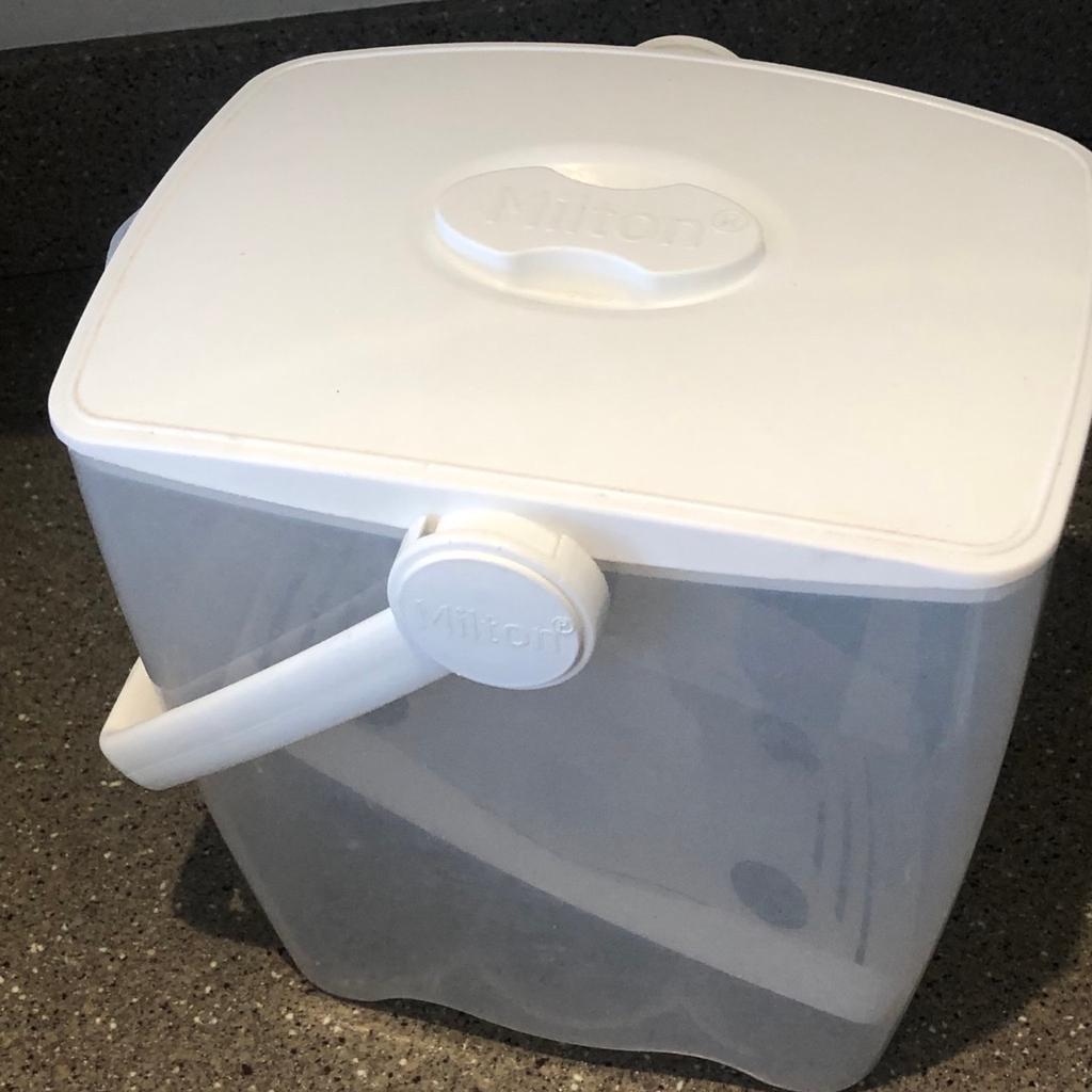 Milton Cold Water Steriliser Tub in TS6 Middlesbrough for £5.00 for