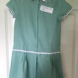 💥💥 OUR PRICE IS JUST £2 💥💥

Preloved girls school gingham dress in green

Age: 8-9 years
Brand: George
Condition: good, slight mark on the back as shown but it’s only tiny

All our preloved school uniform items have been washed in non bio, laundry cleanser & non bio napisan for peace of mind

Collection is available from the Bradford BD4/BD5 area off rooley lane (we have no shop)

Delivery available for fuel costs

We do post if postage costs are paid For

No Shpock wallet sorry