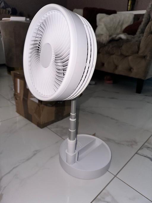 Buy & Sell Hampshire Gosport - Photos for USB Rechargeable Telescopic Folding Fan