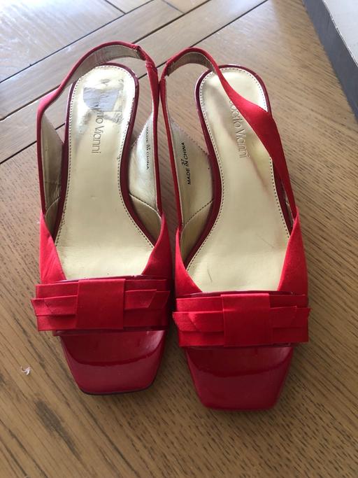 Buy & Sell West Yorkshire Leeds - Photos for Ladies Roberto Viani red shoes size 4