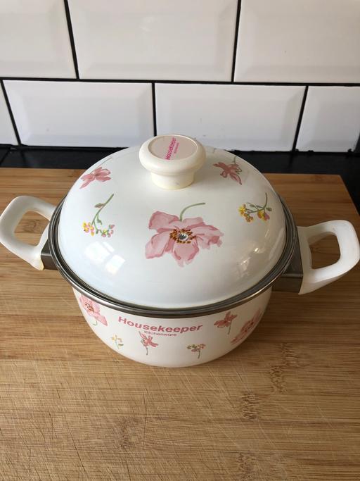 Buy & Sell North London Upper Holloway - North London - Photos for Small pot