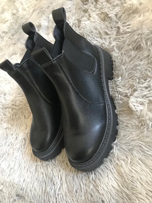 Buy & Sell Essex Thurrock - Essex - Photos for Chelsea ankle boots