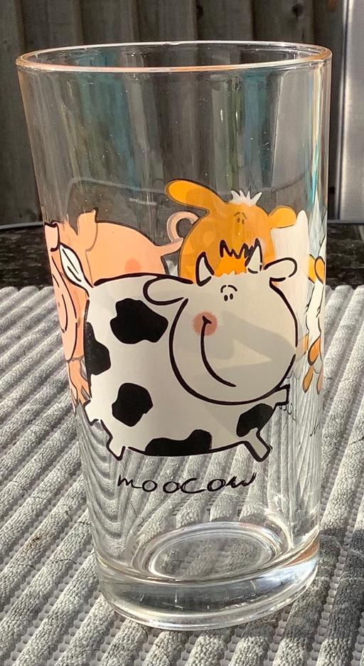 Buy & Sell Essex Basildon - Photos for Unique Animal glass cow, sheep, pig