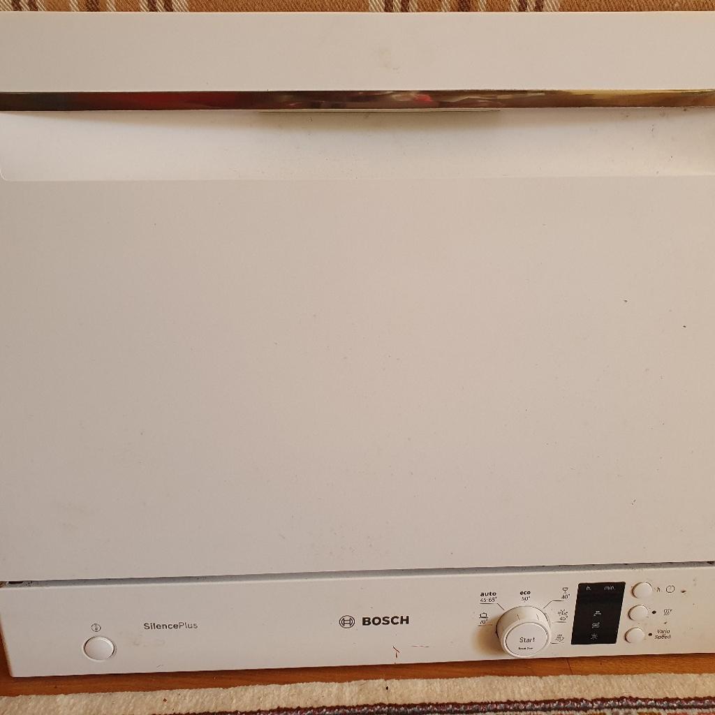Bosch compact table top dishwasher in GU2 Guildford for £120.00 for