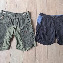 2x Mens G-star Shorts size Large.
they are in a used condition.
you get both items for the £5 asking price.