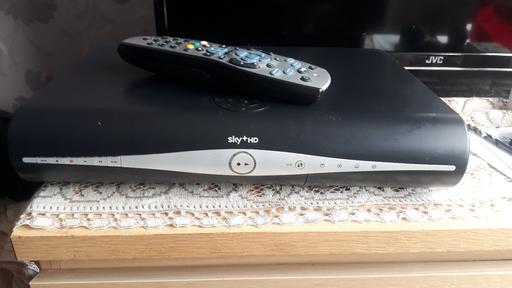 Buy & Sell West Midlands Birmingham - Photos for BRAND NEW SKY HD+BOX BOX WITH REMOTE CONTROL