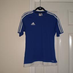 T-Shirts "Adidas"Clima Lite

 Dark Blue Mix Colour

 Good Condition

Actual size: cm and m

Length: 69 cm

Length: 45 cm from armpit side

Length sleeves: 38 cm from neck

Volume hands: 56 cm from neck

Volume bust: 90 cm – 1.04 m

Volume waist: 84 cm – 1.00 m

Volume hips: 86 cm – 1.04 m

Size: S (UK) Eur S

Main Material: 100 % Polyester

Made in Vietnam