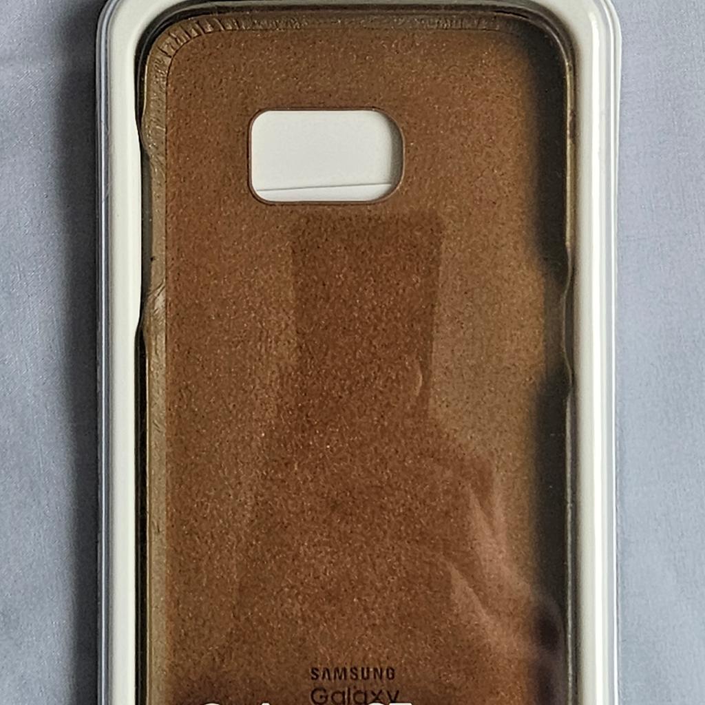 Well used but in a good sturdy condition, still ideal for protecting your Samsung S7.