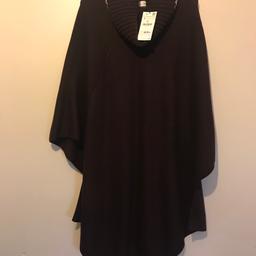 NWT ZARA Knit solid burgundy acrylic blend cowl neck asymmetric poncho cape
Size small
Brand new with tags