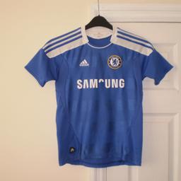 T-Shirts "Adidas"

Chelsea Football Club

 Clima Cool

 Blue Colour

Good Condition

Actual size: cm

Length: 56 cm front

Length: 60 cm back

Length: 37 cm from armpit side

Sleeve length: 32 cm from neck

Volume hands: 50 cm from neck

Volume bust: 85 cm – 91 cm

Volume waist: 83 cm – 90 cm

Volume hips: 81 cm – 90 cm

Size: 11-12 Years (UK) Eur 152 cm

100 % Polyester

Made in China