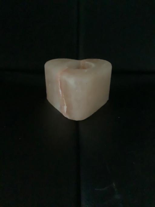 Buy & Sell Essex Basildon - Photos for Himalayan Salt Candle Holder Heart Shape