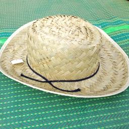 Mexican Cowboy hat- Made in Mexico. Ideal in this heatwave we are going to get, as you will turn a few heads & very unique.

Lightweight & 100% handmade from sustainable source.