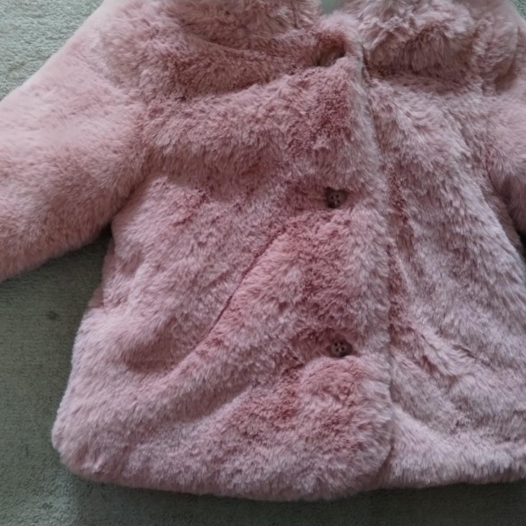 new without tag from Nutmeg
☀️buy 5 items or more and get 25% off ☀️
➡️collection Bootle or I can deliver if local or for a small fee to the different area
📨postage available, will combine clothes on request
💲will accept PayPal, bank transfer or cash on collection
,👗baby clothes from 0- 4 years 🦖
🗣️Advertised on other sites so can delete anytime