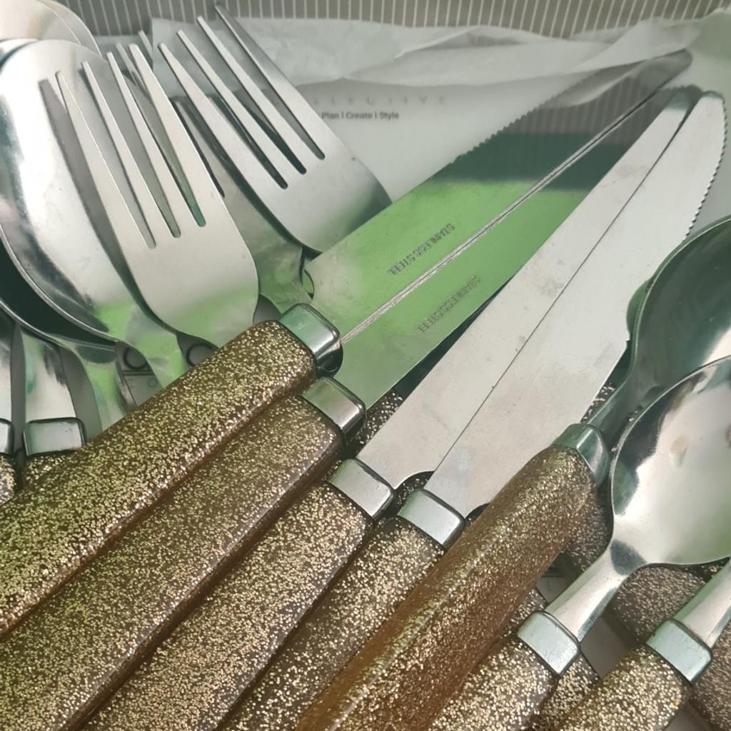 Gold Glitter Cutlery Set in SW8 London für 3,00 £ zum Verkauf Shpock DE