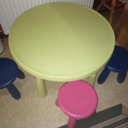 Ikea Mammut Tisch mit 3 Hocker, kein Versand, geringe Gebrauchsspuren