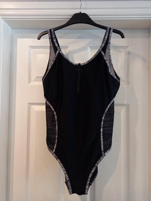 Buy & Sell Greater Manchester Tameside - Photos for Swimming costume £4