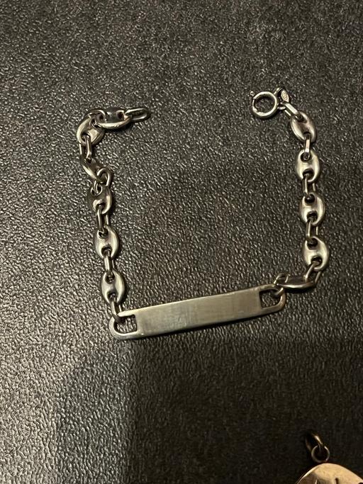 Buy & Sell Caerphilly - Wales Pontlottyn - Caerphilly - Photos for Vintage Silver Anchor Link Identity Bracelet