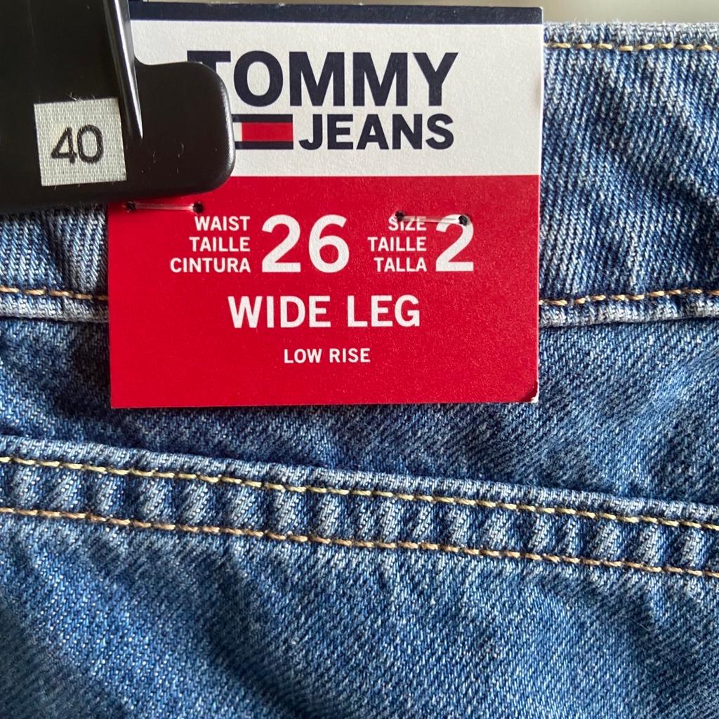 Absolut geniale Jeanshose, gerader Schnitt von Tommy Hilfiger , Größe 36, neu. Gr. Waist 26/ Taille 2 (Amerikanische Größe, in Urlaub gekauft) NP 155 USD

Länge 100cm
Pass: 40 cm